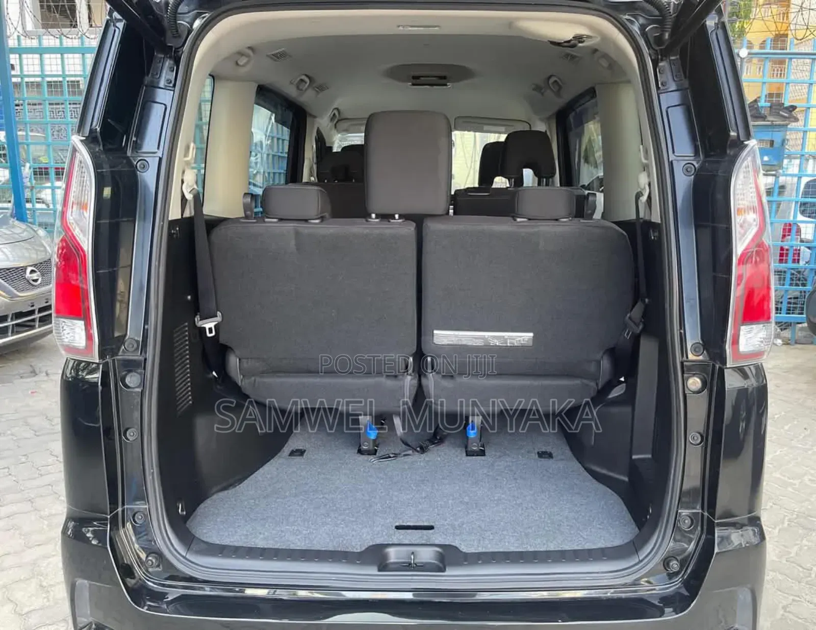 Nissan Serena 2017 Black