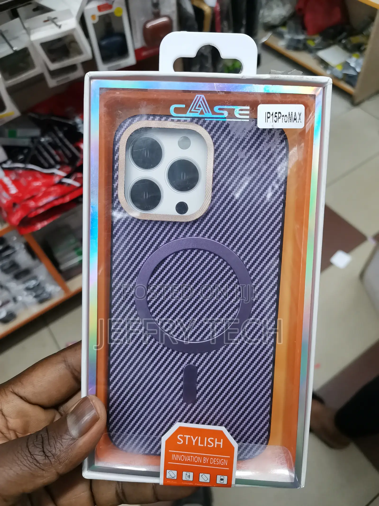 Carbon Fiber Magafe Phone Case - iPhone 15 Pro Max