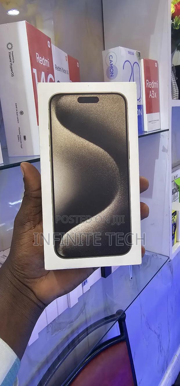 New Apple iPhone 15 Pro 256 GB Black - main view