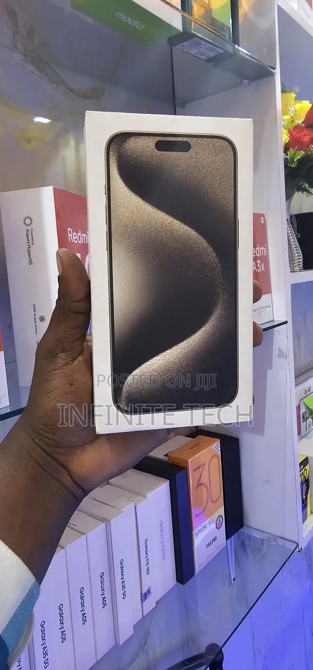 New Apple iPhone 15 Pro 256 GB Black - thumbnail 2