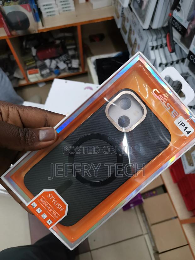 Luxury Magsafe Slim Mat Phone Cover iPhone 14 Black - thumbnail 2