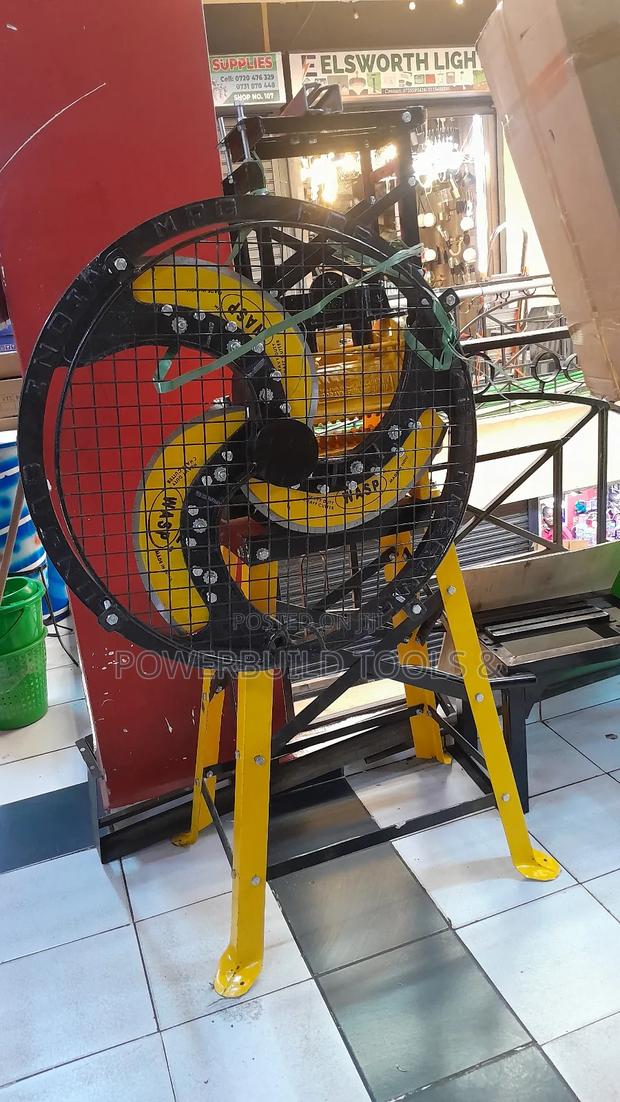 Wasp 3blade Chaffcutter With 3hp Motor - thumbnail 2