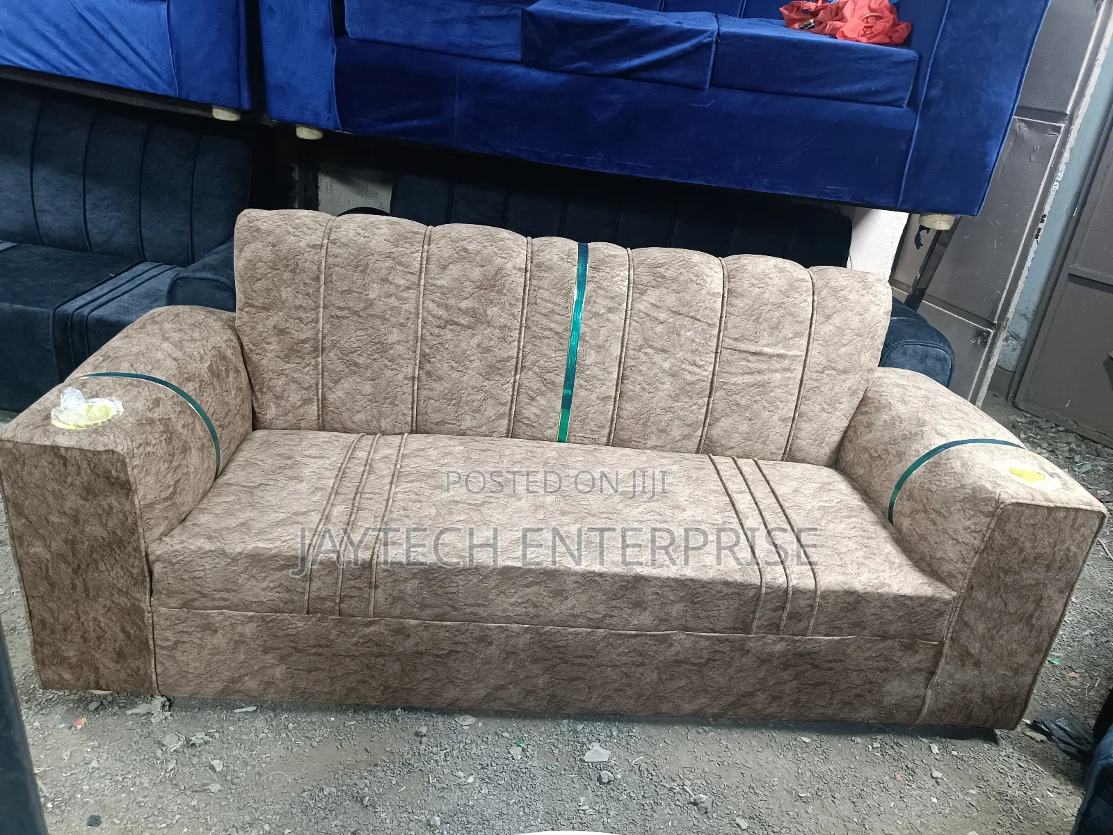 New 3 Seater