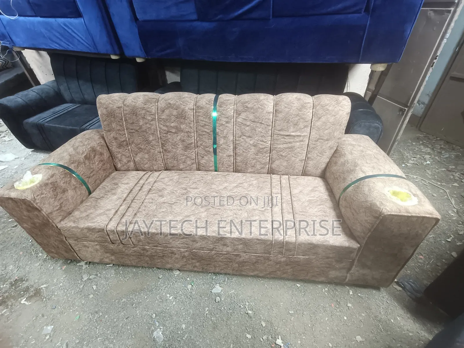 New 3 Seater
