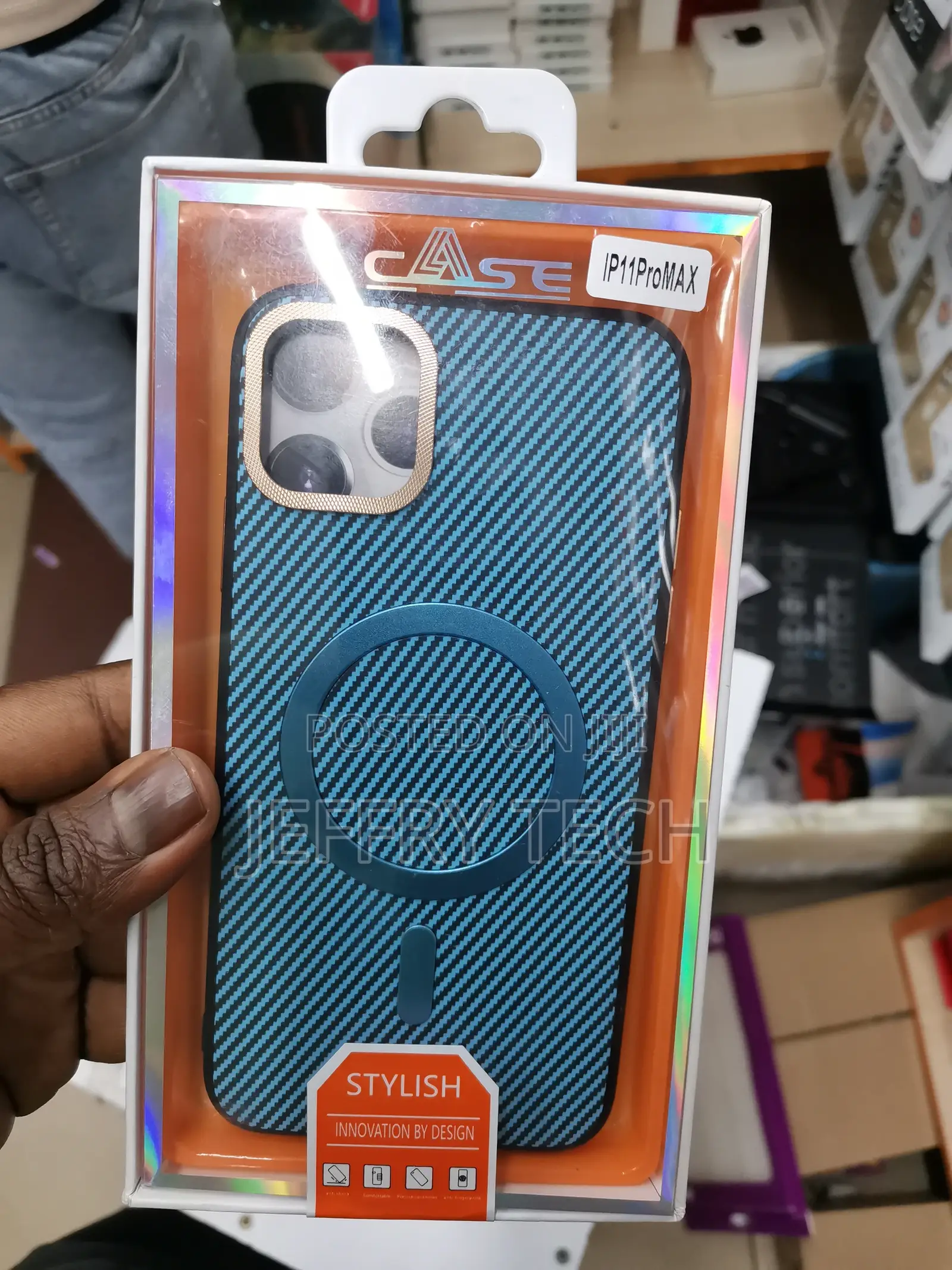 iPhone 11 Pro Max Ultra-Thin Case Magsafe-Compatible