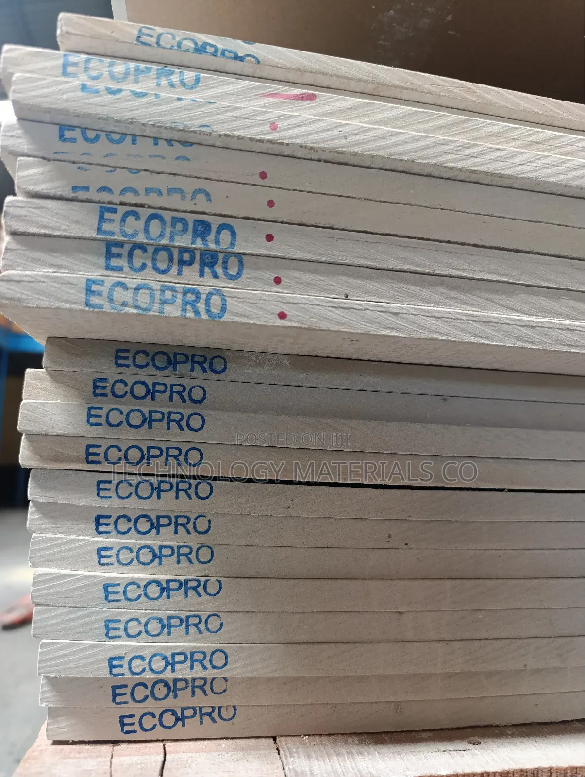 Cementitious Board,Thickness=18mm(2.4m * 1.2m)