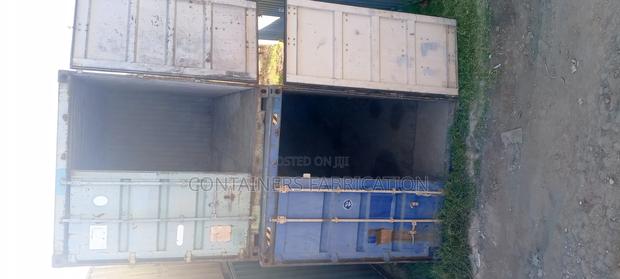 40ft Containers - thumbnail 3