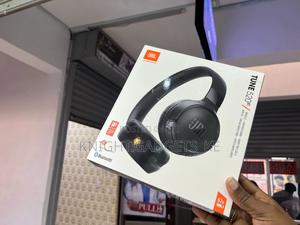 JBL Tune 520bt (Gray) Headphones - thumbnail 2