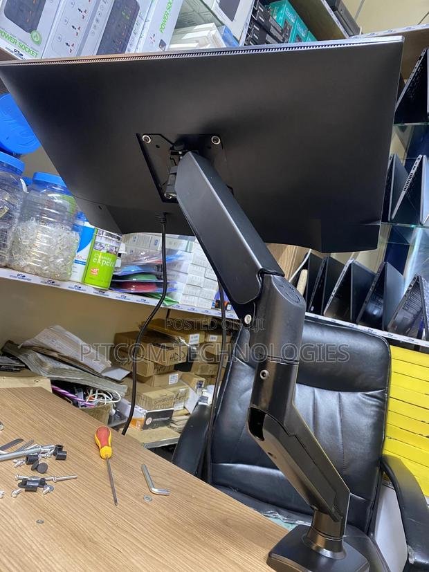 Single Monitor/Desktop Mount Mounting Arm - thumbnail 3
