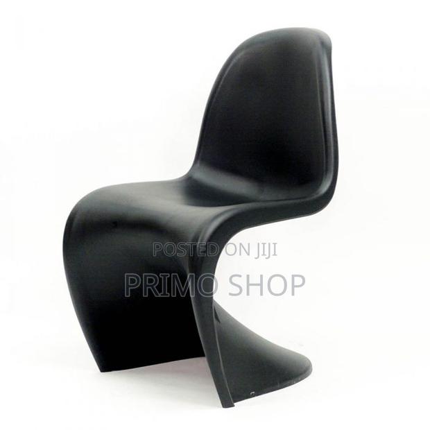 Home Chairs: Indoor Outdoor Plastic Dining Relaxing Chair - thumbnail 4