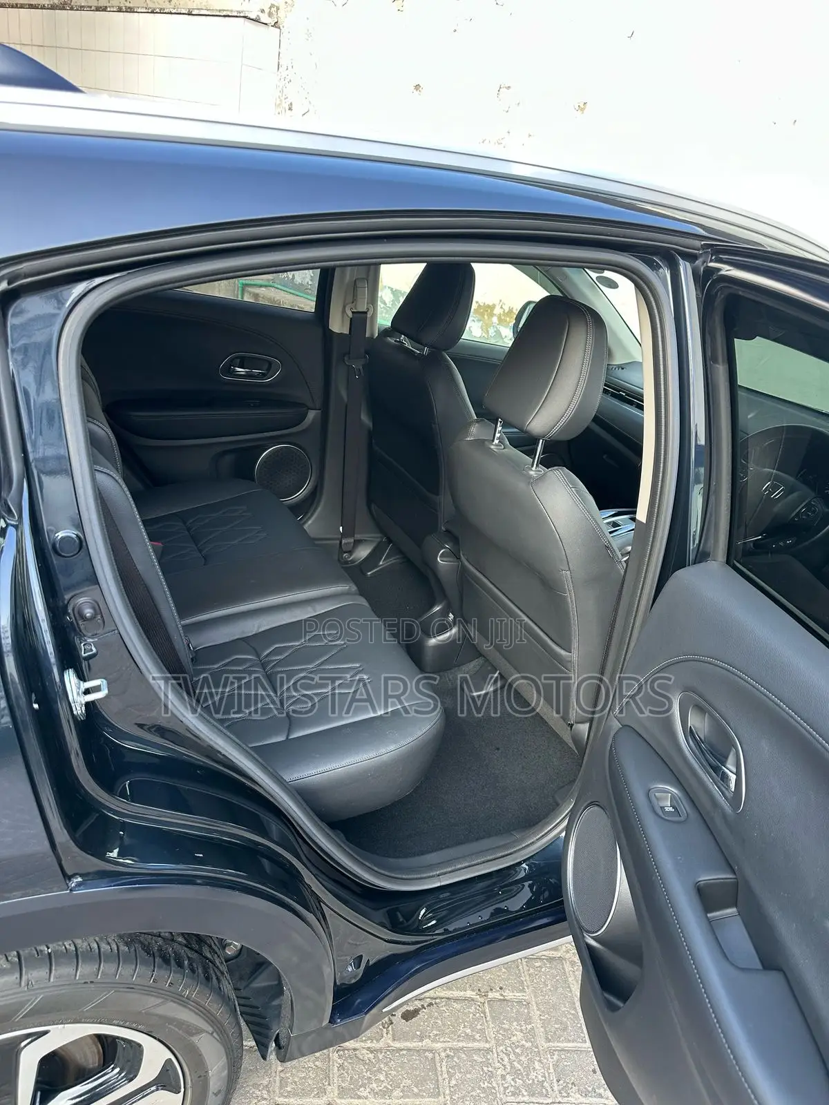 Honda Vezel 1.5 Hybrid 2WD 2019 Black