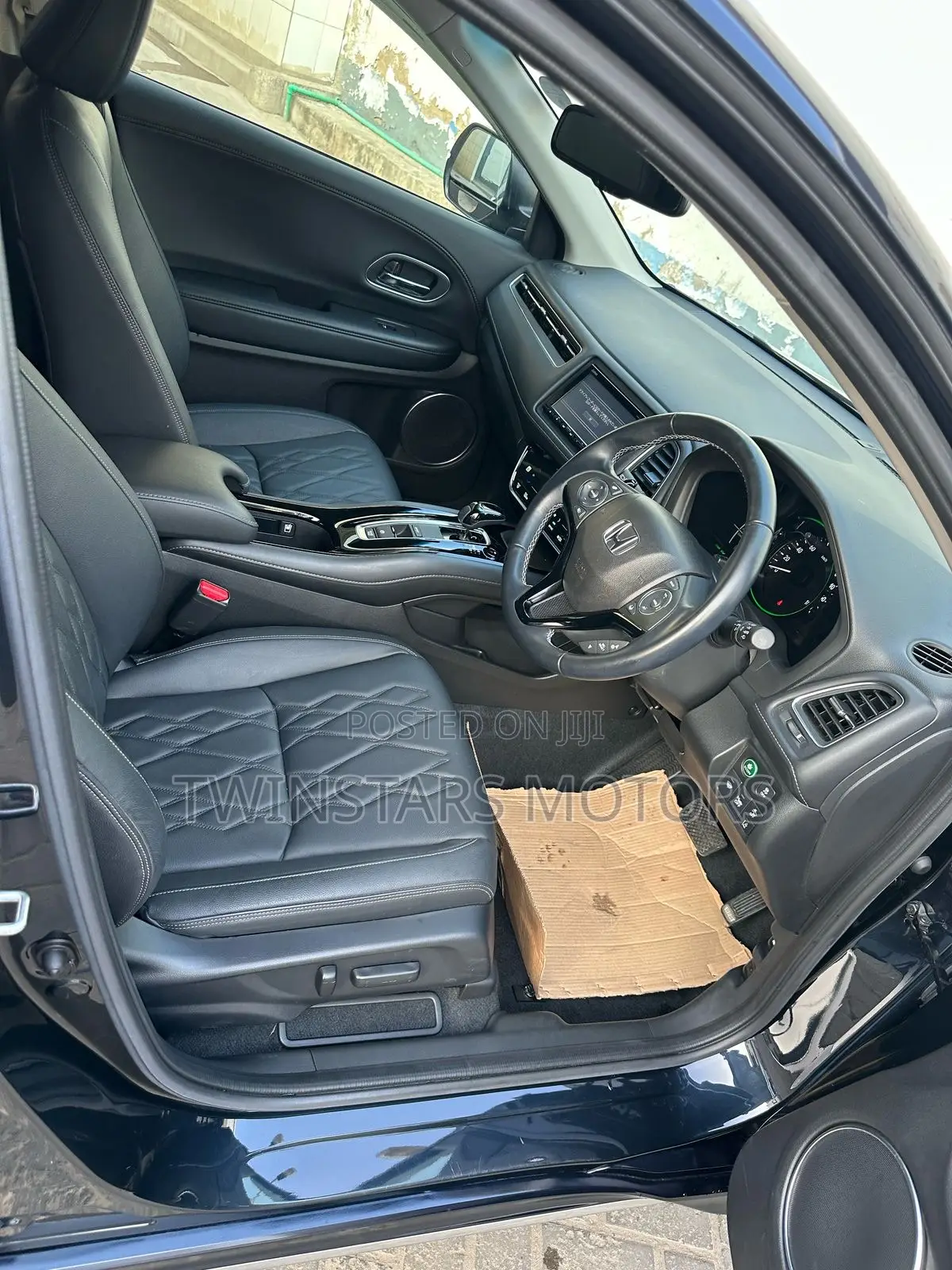 Honda Vezel 1.5 Hybrid 2WD 2019 Black