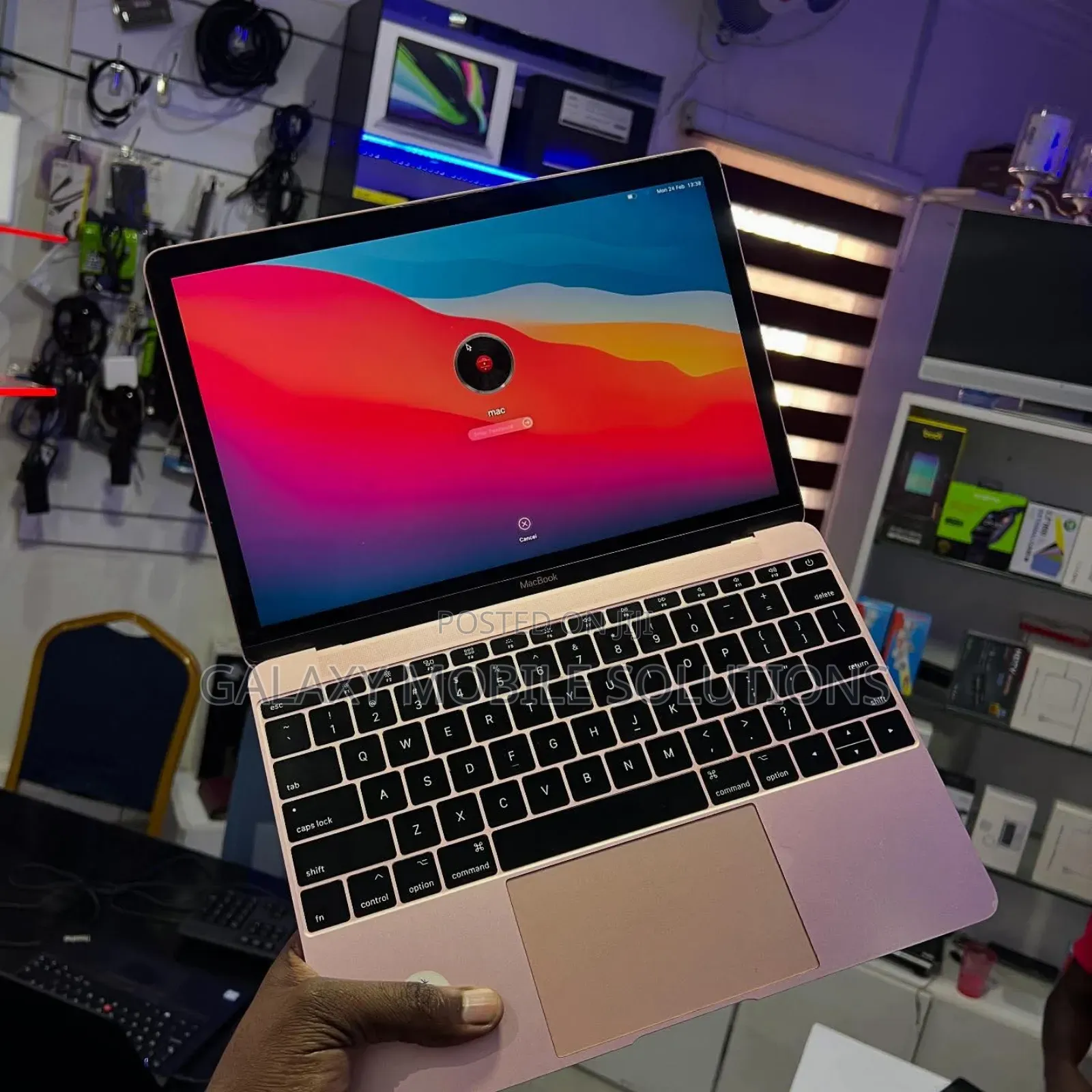 Laptop Apple MacBook Air 8GB Intel Core M3 SSD 256GB