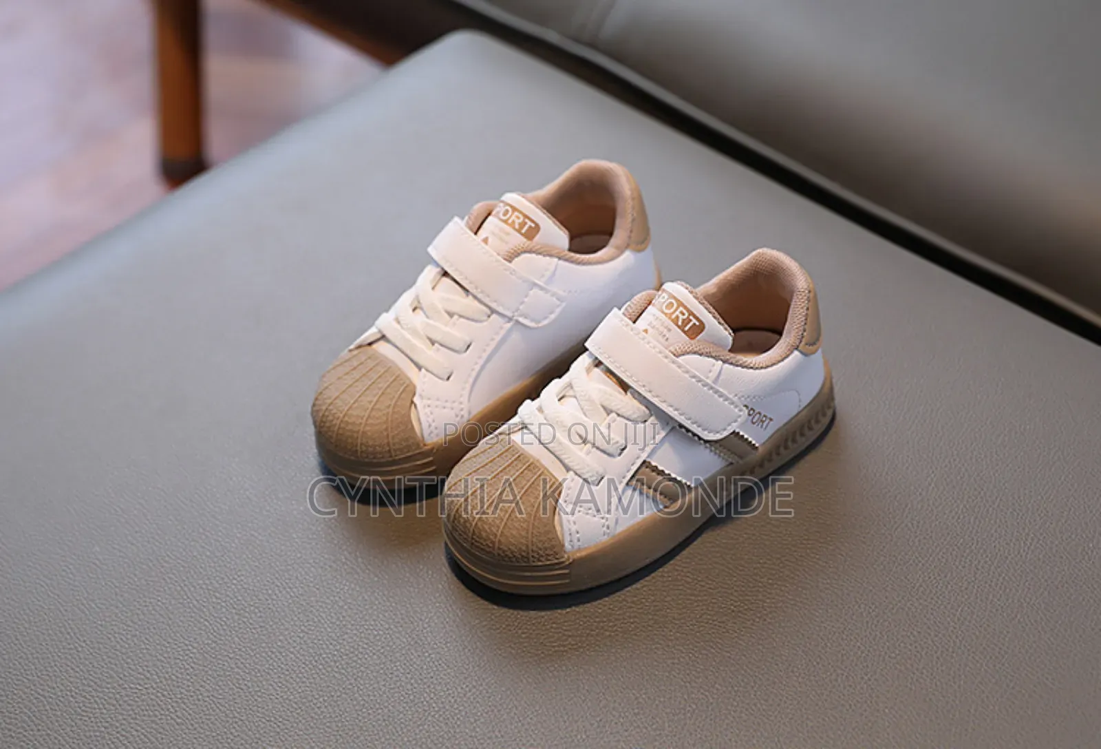 White Plain, Stripped Black and Khaki