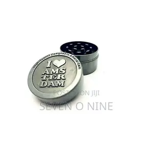 Metallic Dry Herb Grinder 40mm Diameter