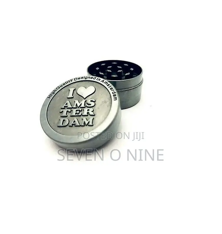 Metallic Dry Herb Grinder 40mm Diameter