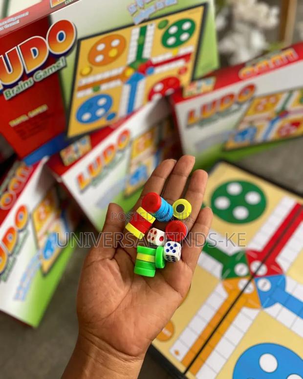 Ludo Magnetic Foldable Board Game Ludo - thumbnail 3