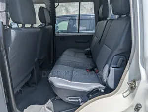 Toyota Land Cruiser 2018 White