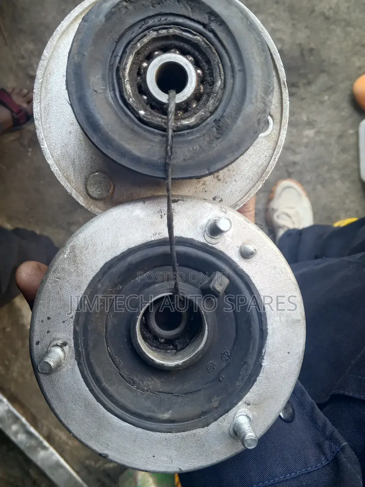 BMW X3 Front Shock Mountain