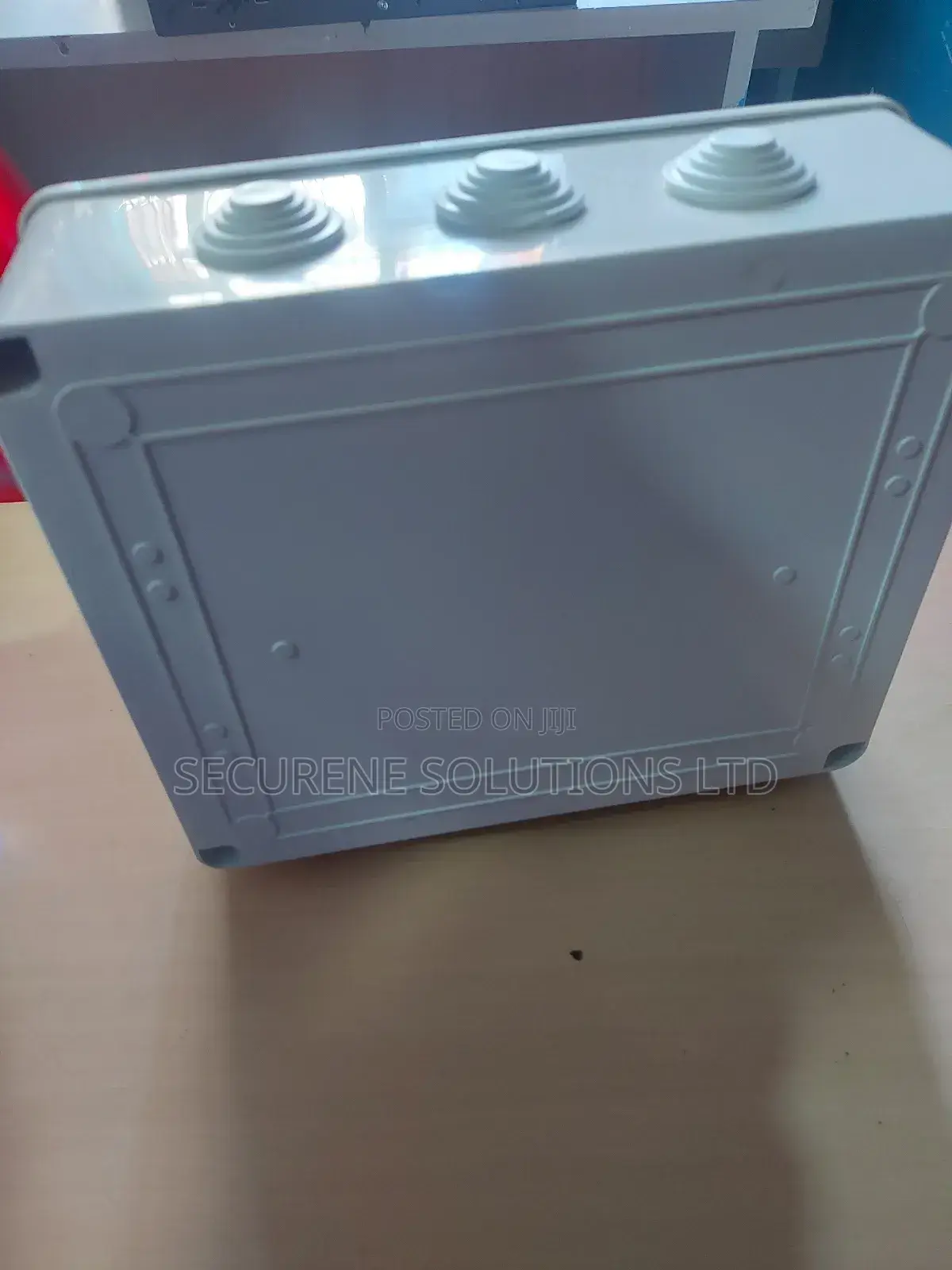 An Adaptor Box With Dimensions 300×250×120 Mm