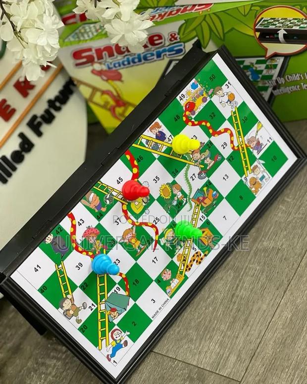 Large Size Magnetic Snake Ladder Board Game -Foldable - thumbnail 3