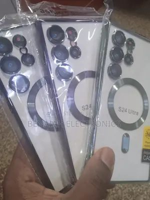 Samsung 24 Ultra Magnetic Cover