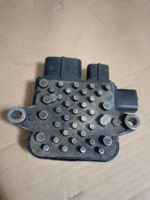 Radiator Fan Control Module MTS Galant/Pajero Io