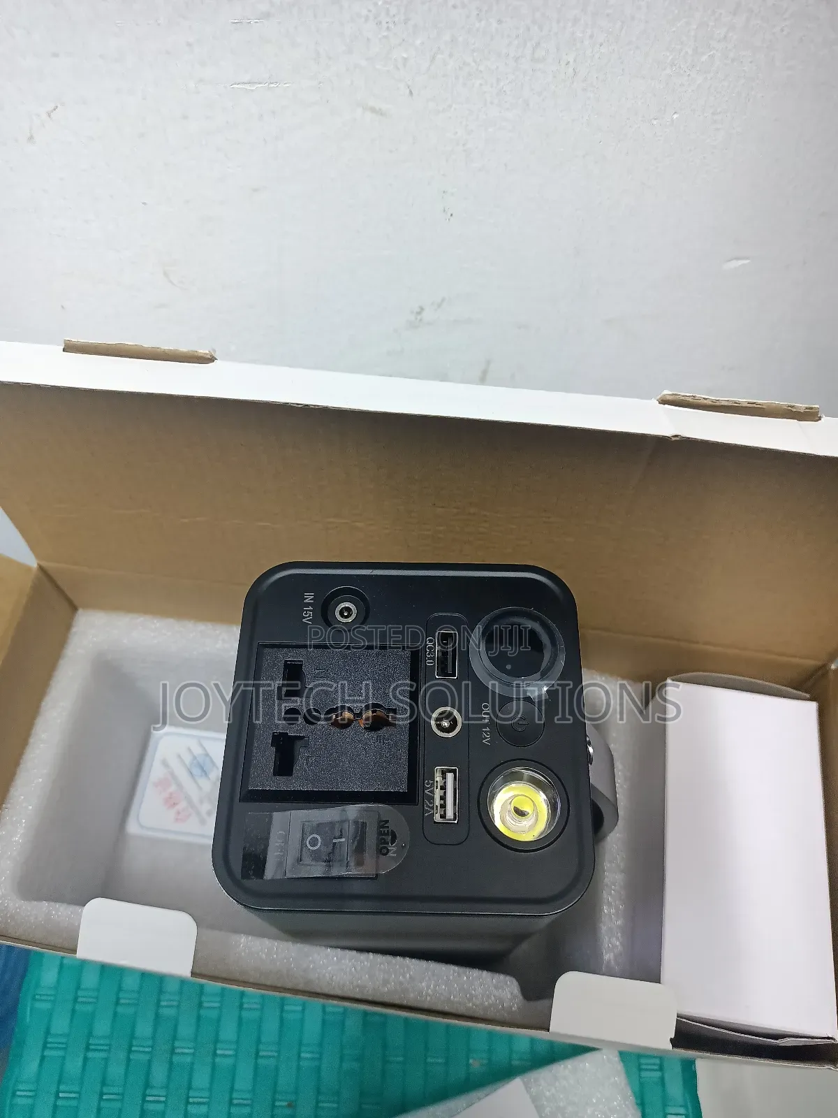 Portable Emergency Energy Storage Power Supply.