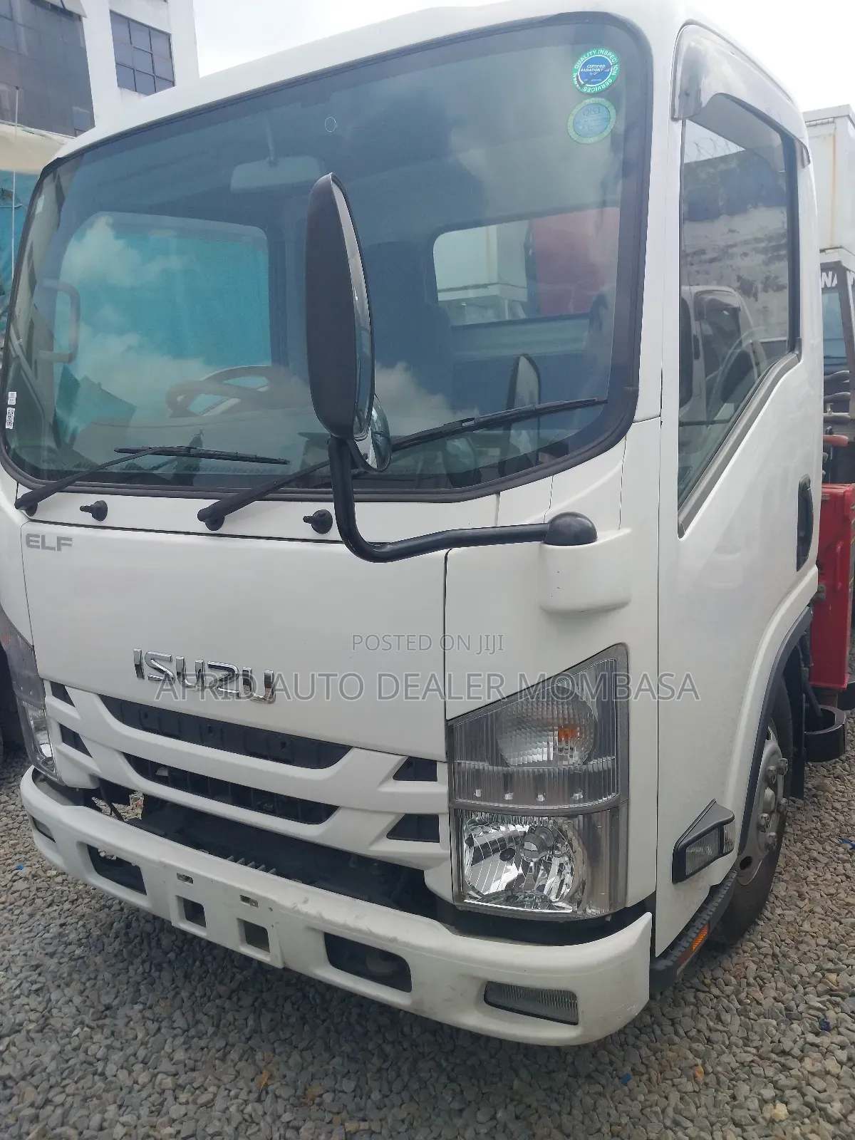 Isuzu Elf With Crane 3tonnes