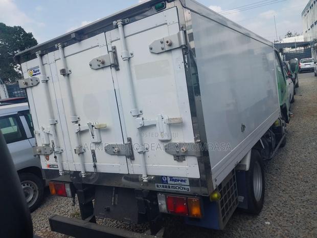 Isuzu Elf Mini Truck Freezer Body - thumbnail 7