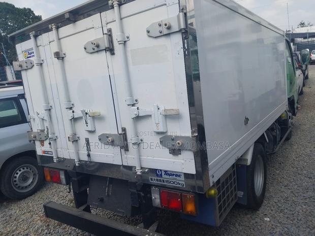 Isuzu Elf Mini Truck Freezer Body - thumbnail 8