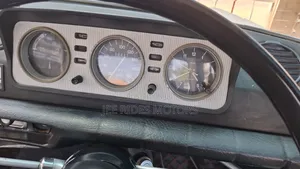 Peugeot 404 1965 White