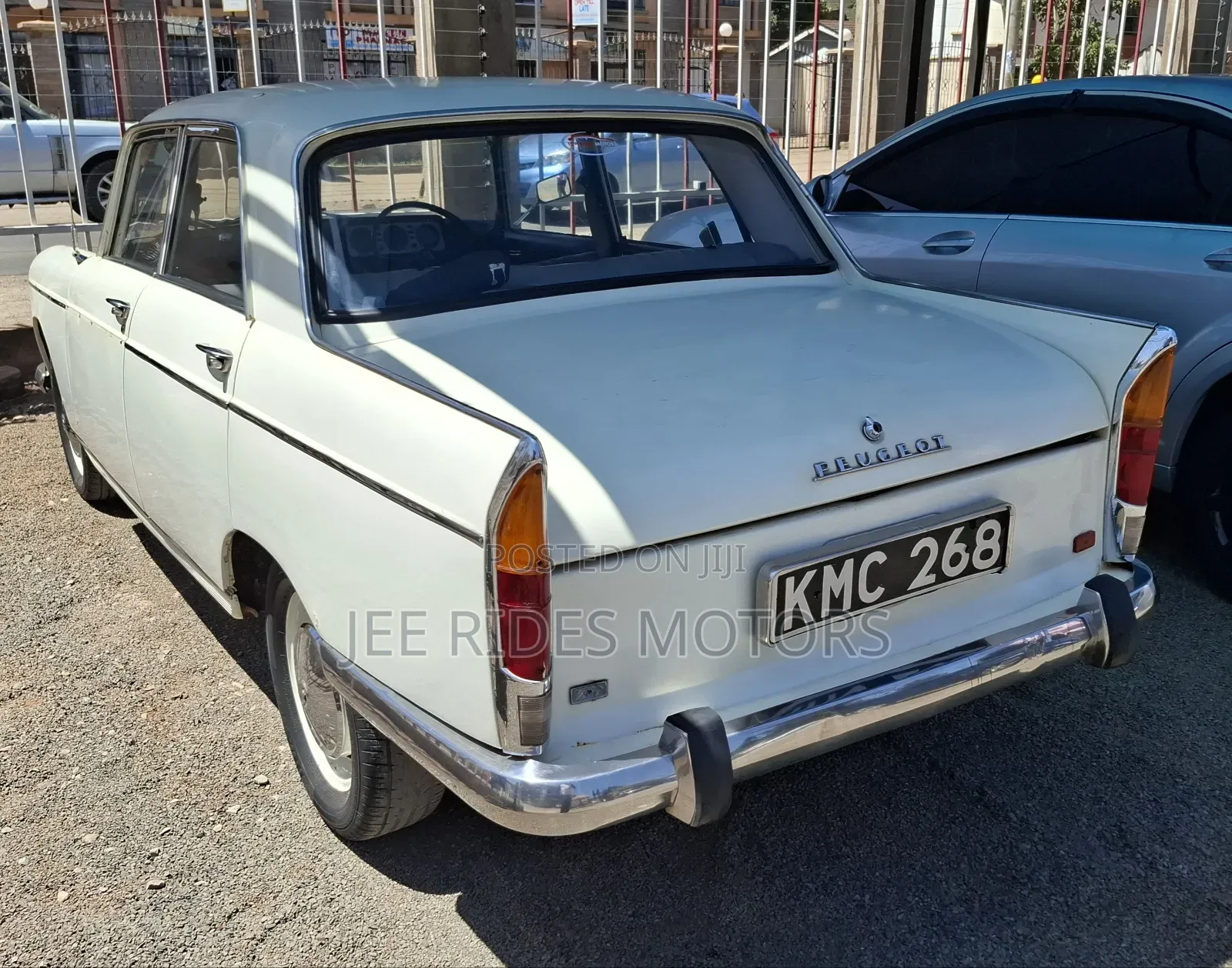 Peugeot 404 1965 White