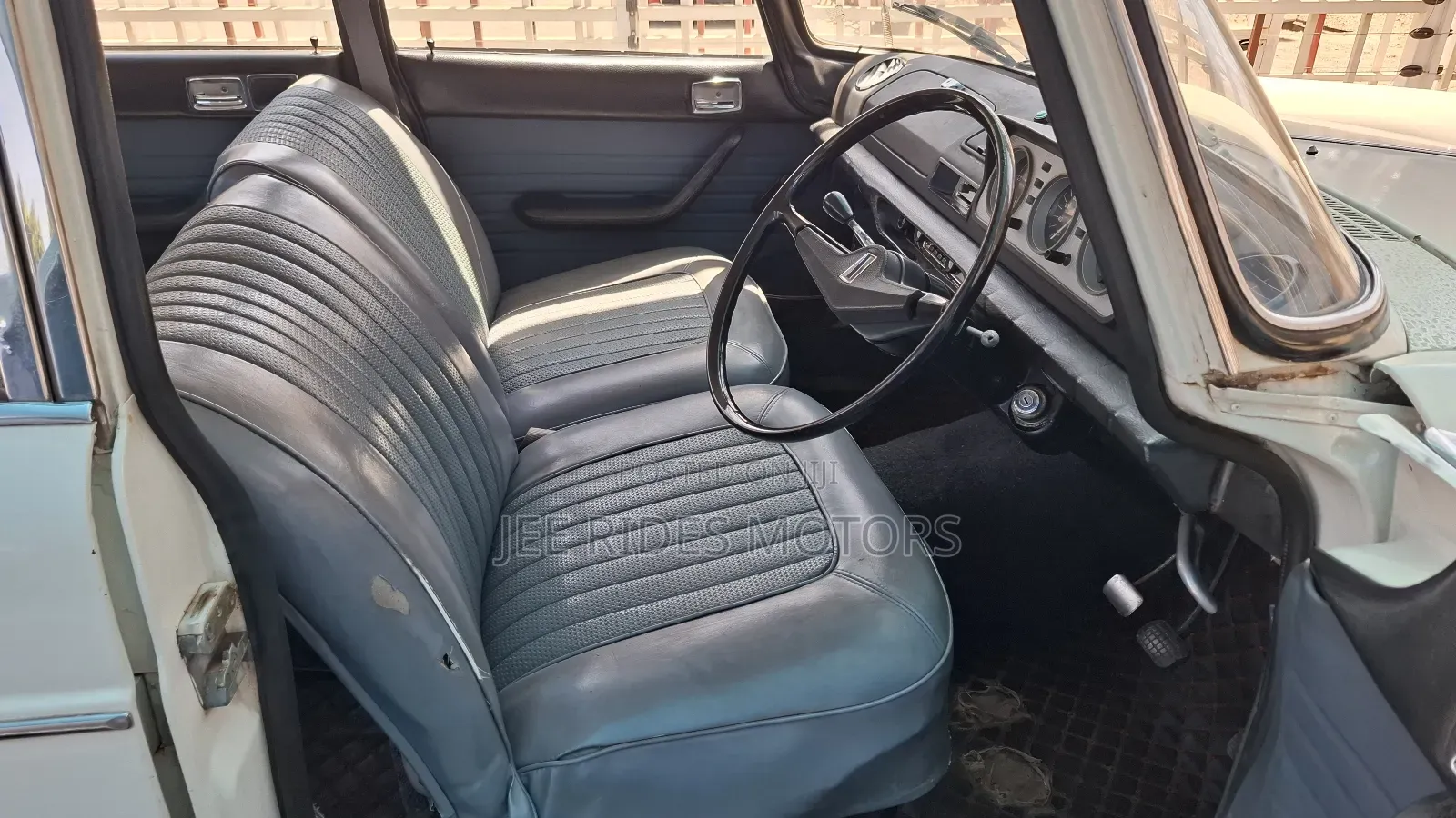 Peugeot 404 1965 White