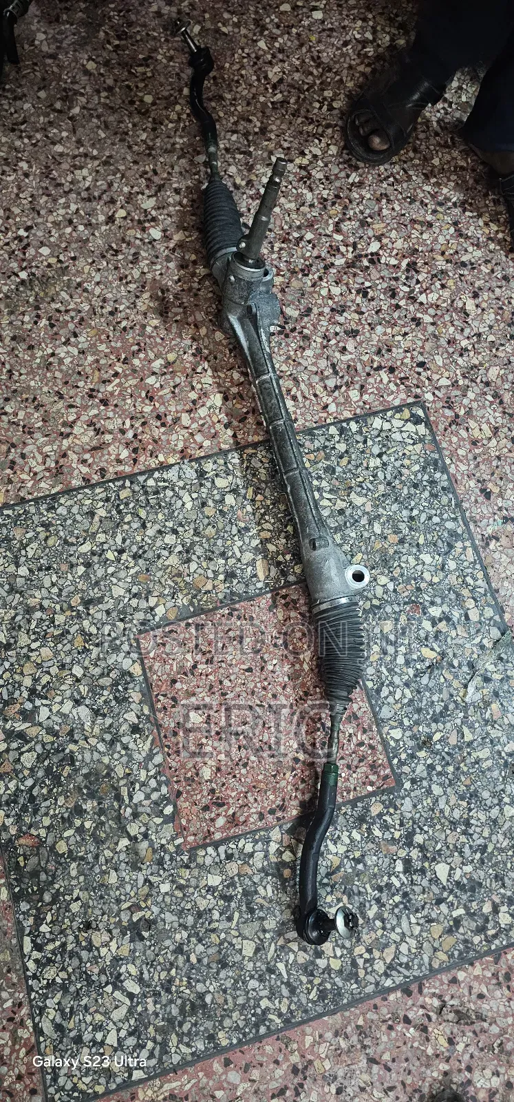Auris Steering Rack