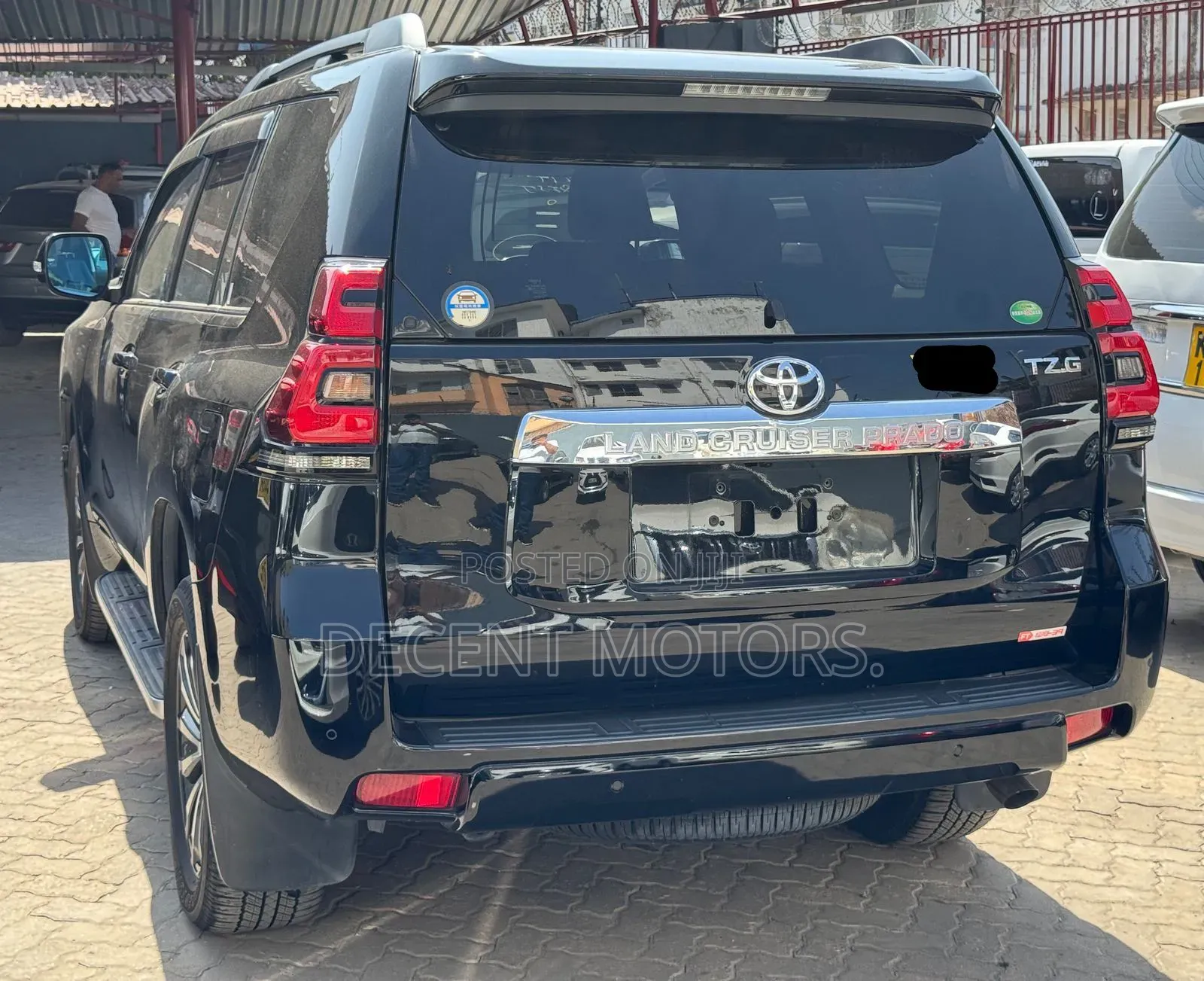 Toyota Land Cruiser Prado 2.8 2019 Black
