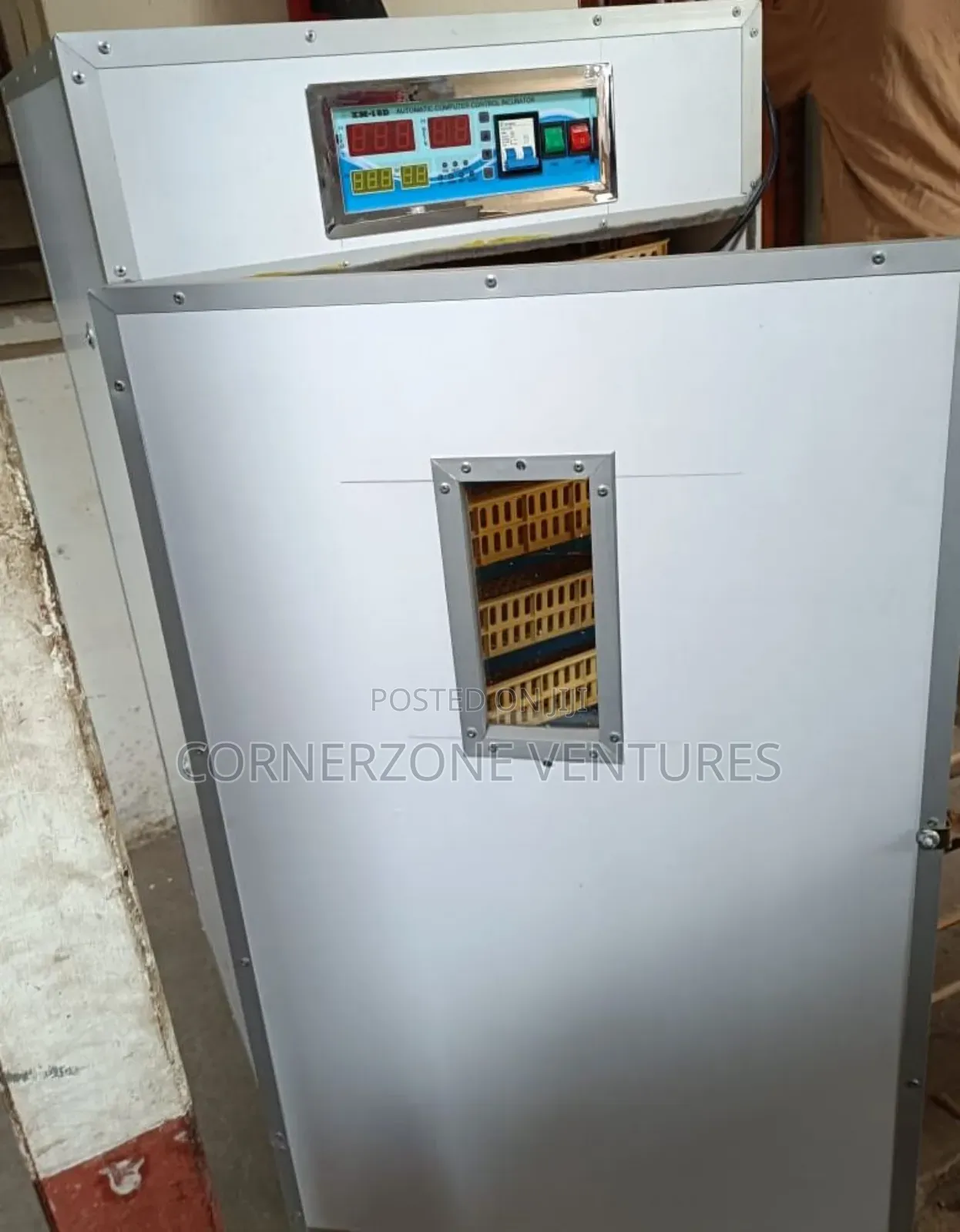 Affordable 528 Eggs Incubator
