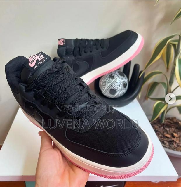 Customized Airforce 1 - thumbnail 2