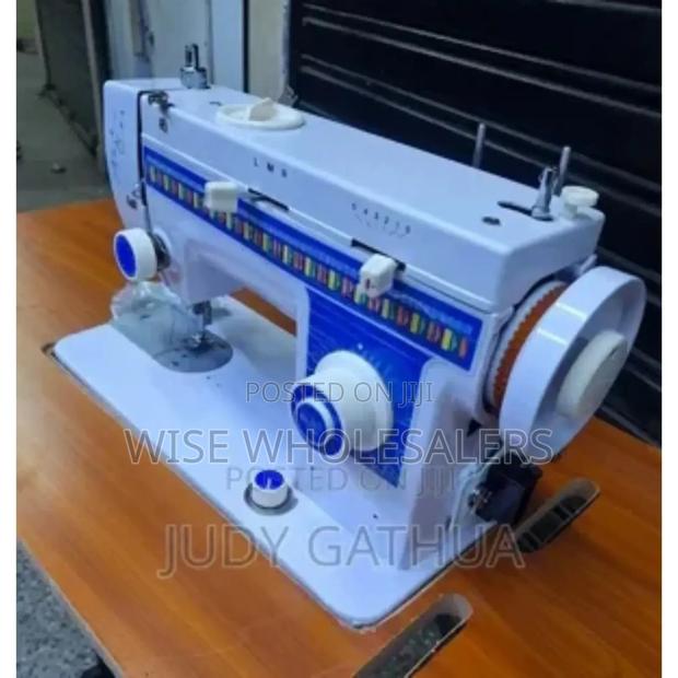 Multipurpose Zigzag Sewing Machine