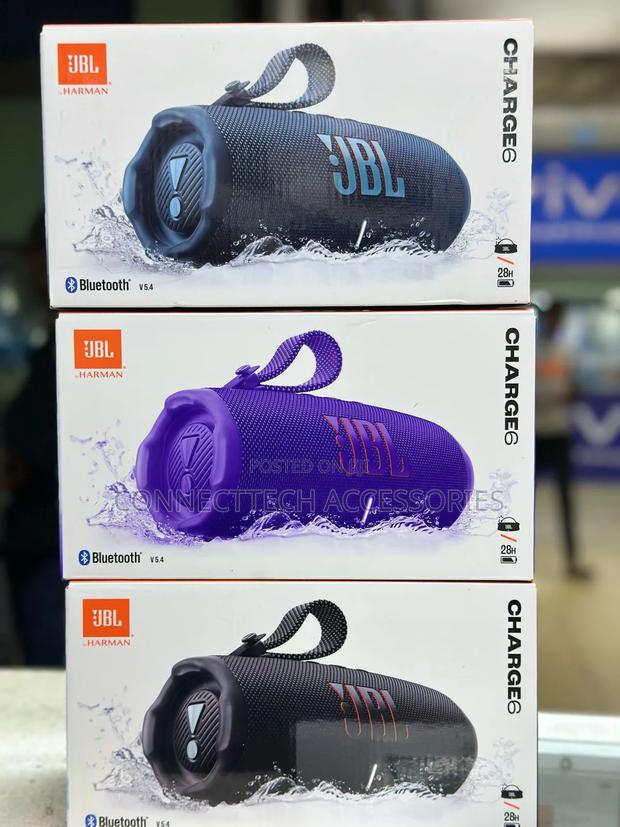JBL Charge 6