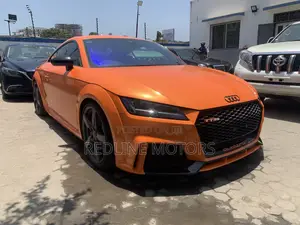 Audi TT 2.0T AWD quattro Roadster 2017 Orange