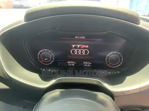 Audi TT 2.0T AWD quattro Roadster 2017 Orange