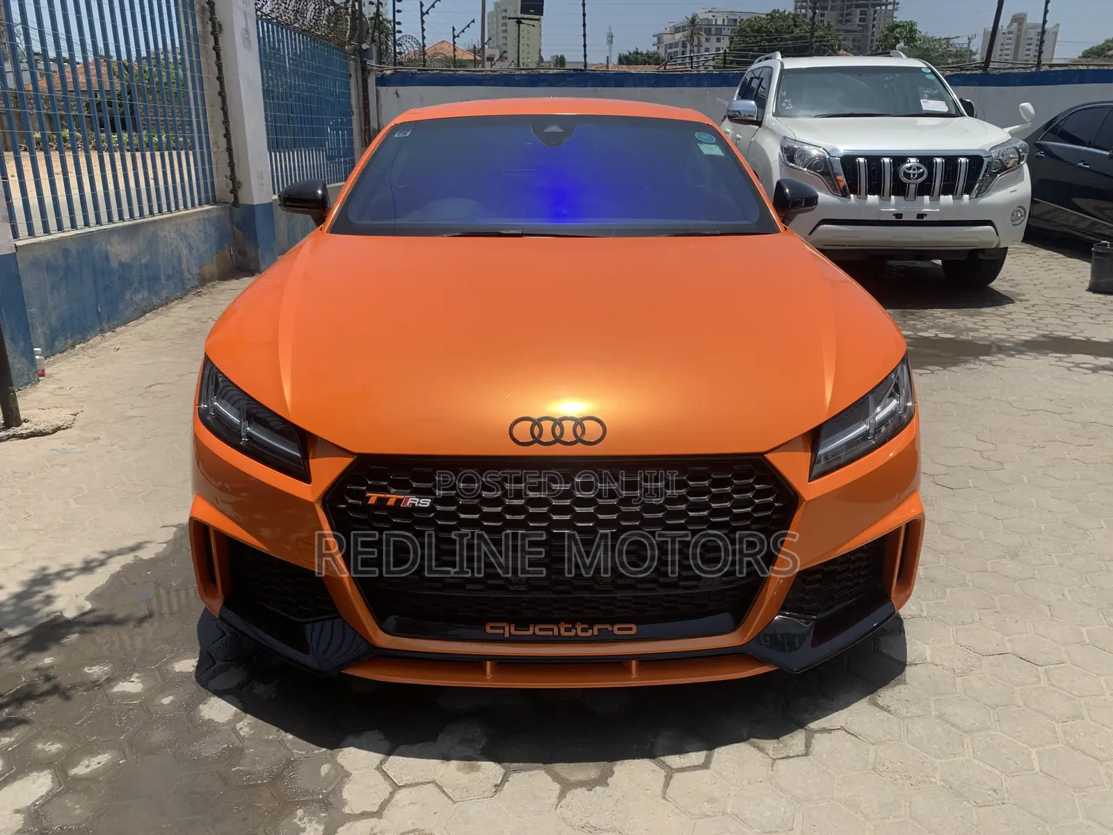 Audi TT 2.0T AWD quattro Roadster 2017 Orange