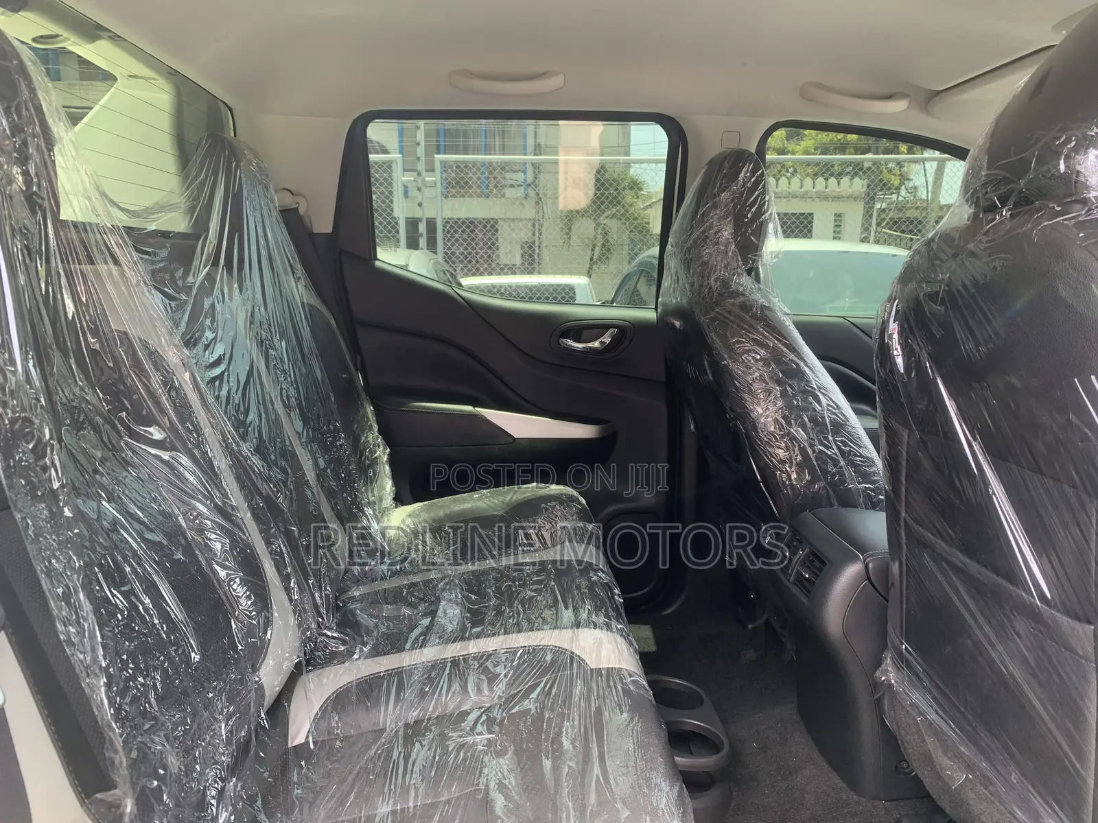 Nissan Navara 2016 White