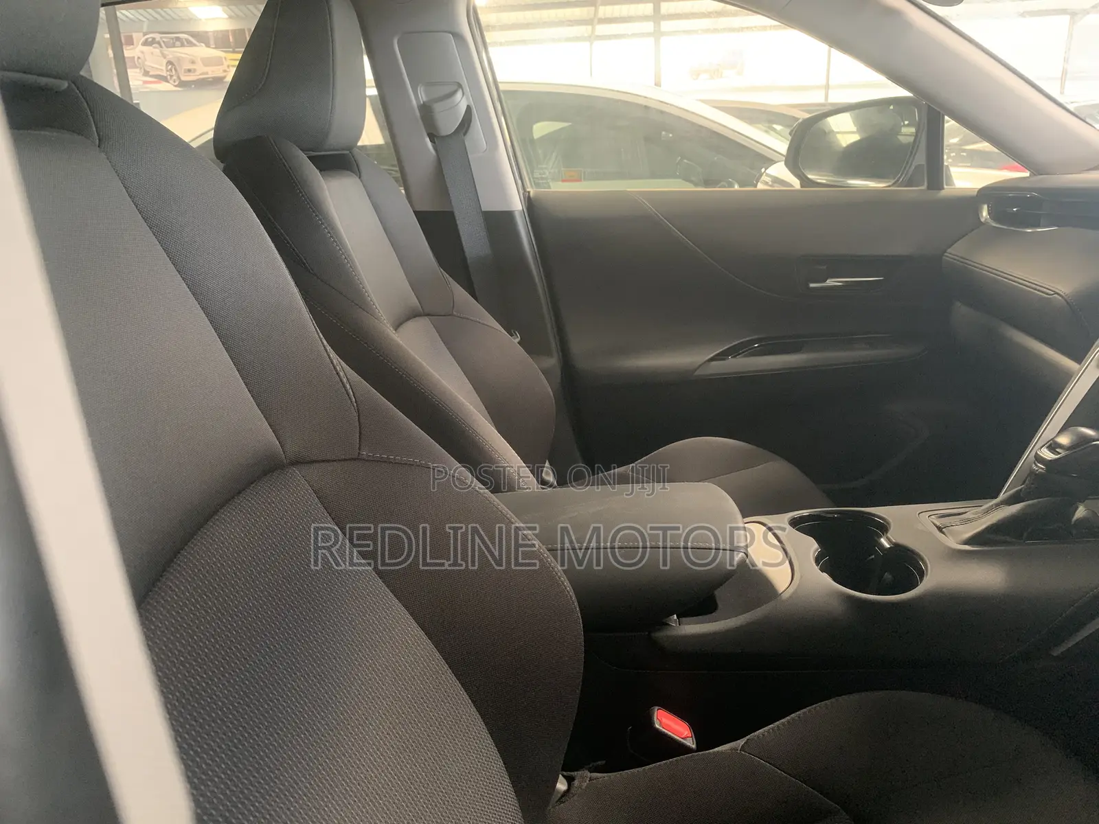 Toyota Harrier 2.5 Hybrid 2020 Purple