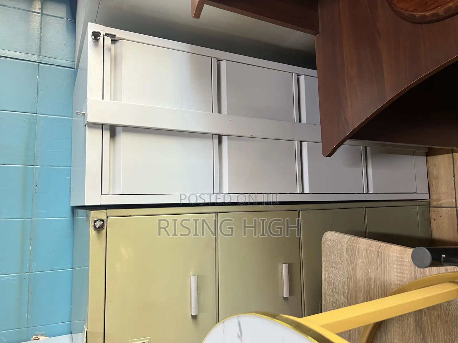 Cabinets With Central Lock