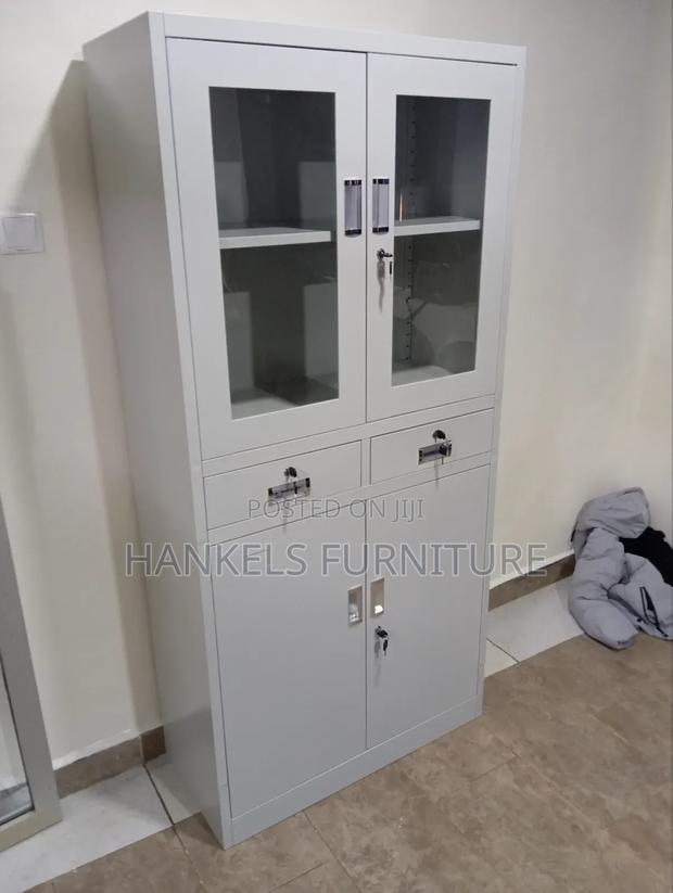 Half Glass Cabinet - thumbnail 2
