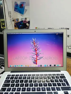 Laptop Apple MacBook Air 2017 8GB Intel Core I5 SSD 256GB