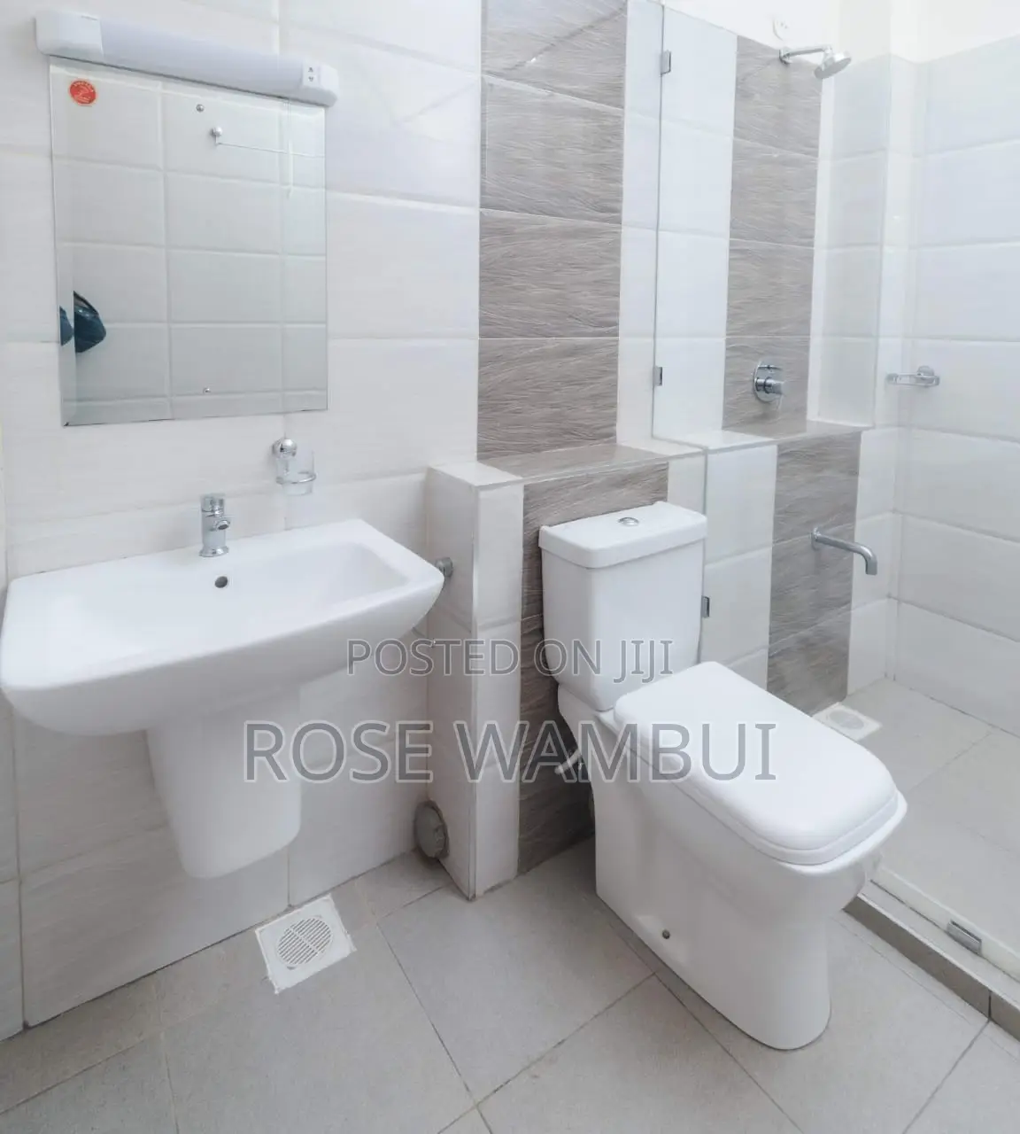 4bdrm Apartment in Roysambu for sale