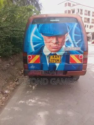 Nissan Caravan (Urvan) 1996